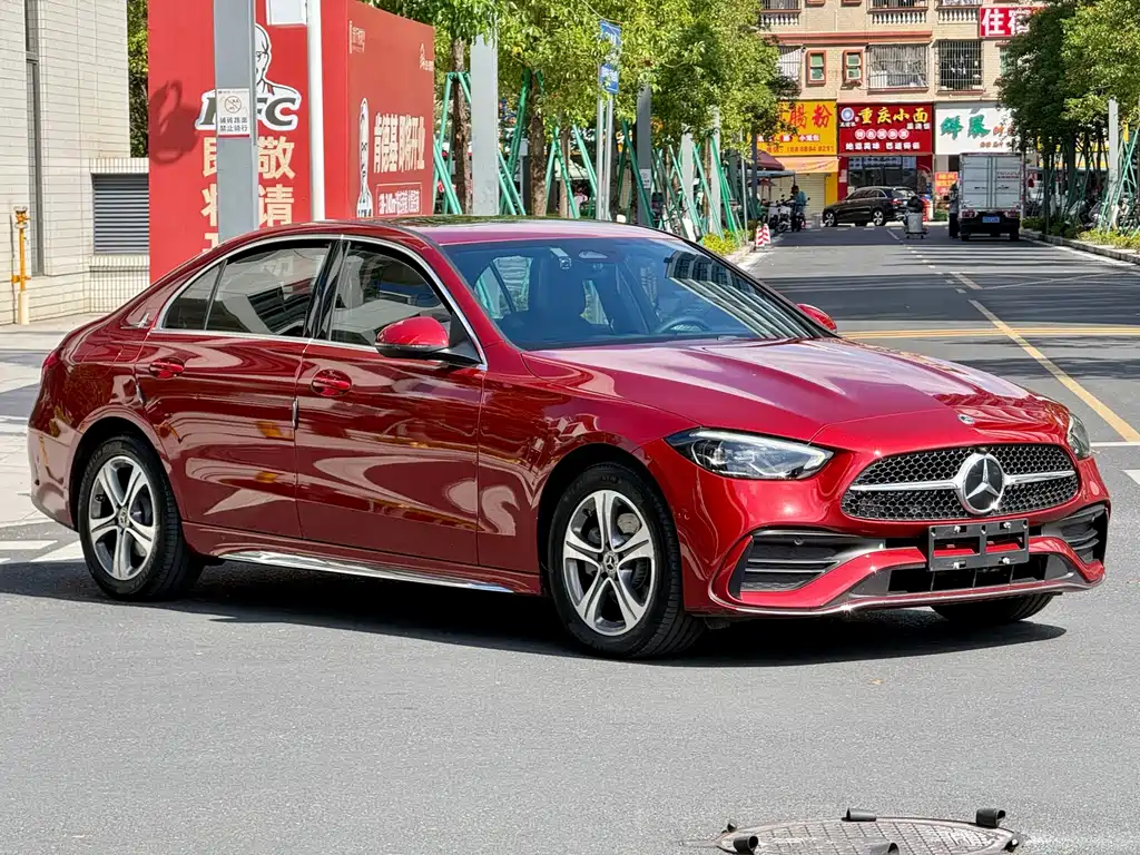 Mercedes-Benz C-Class — миниатюра 3