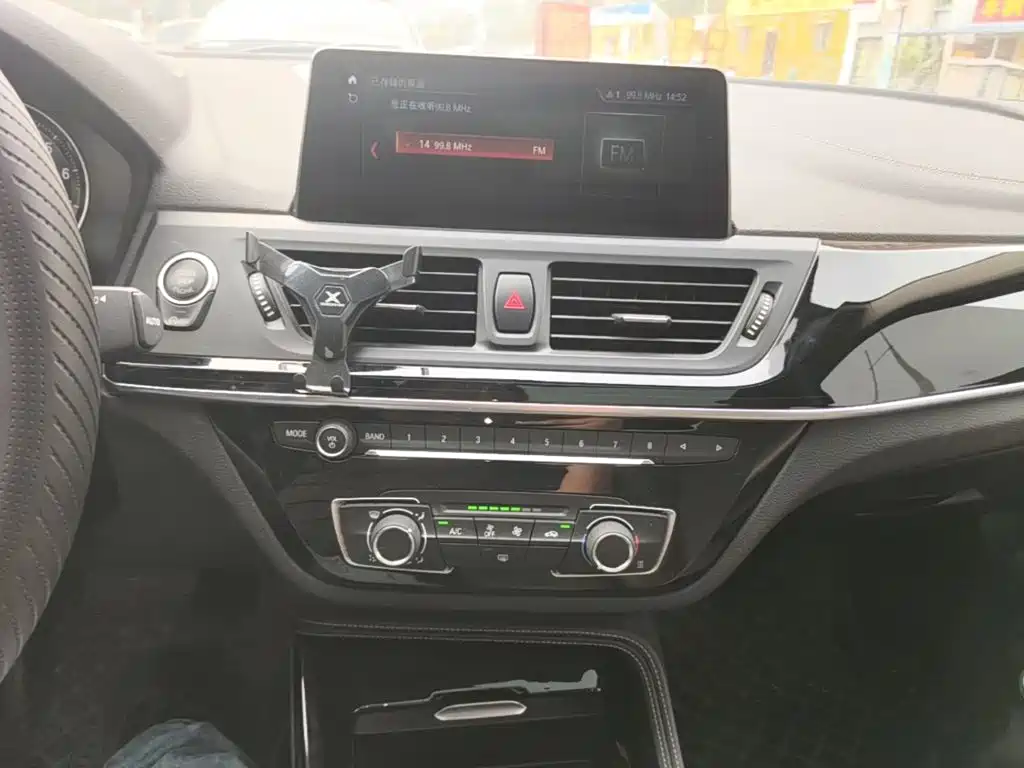 BMW 1 Series — миниатюра 13