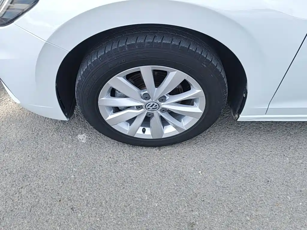 Volkswagen Bora — миниатюра 23