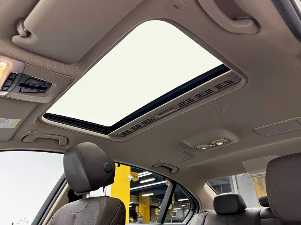 BMW 3 Series — миниатюра 15