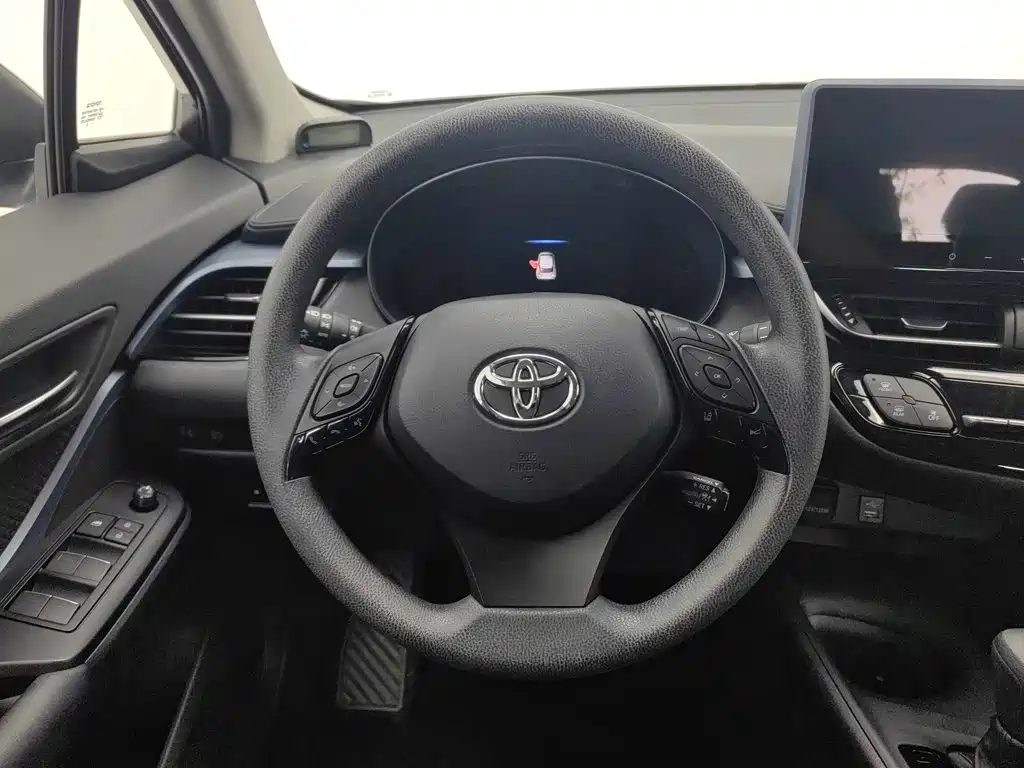 Toyota IZOA — миниатюра 11