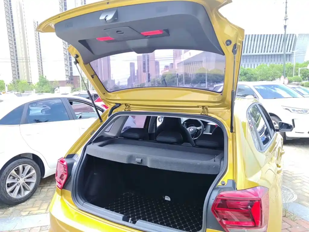 Volkswagen Polo — миниатюра 19