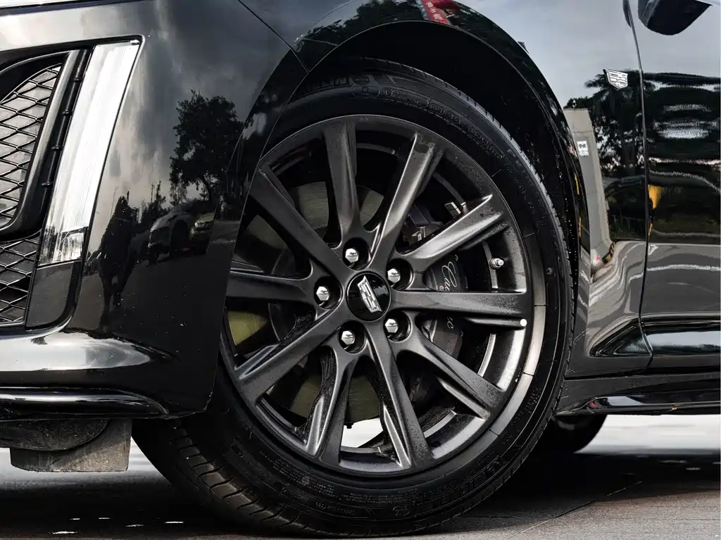 Cadillac CT5 2023 28T Luxury