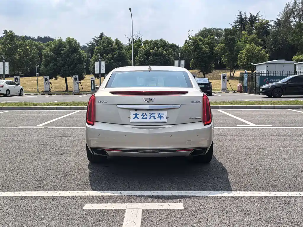 Cadillac XTS — миниатюра 14