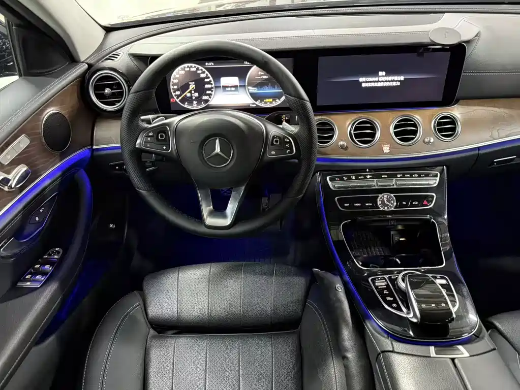 Mercedes-Benz E-Class — миниатюра 8