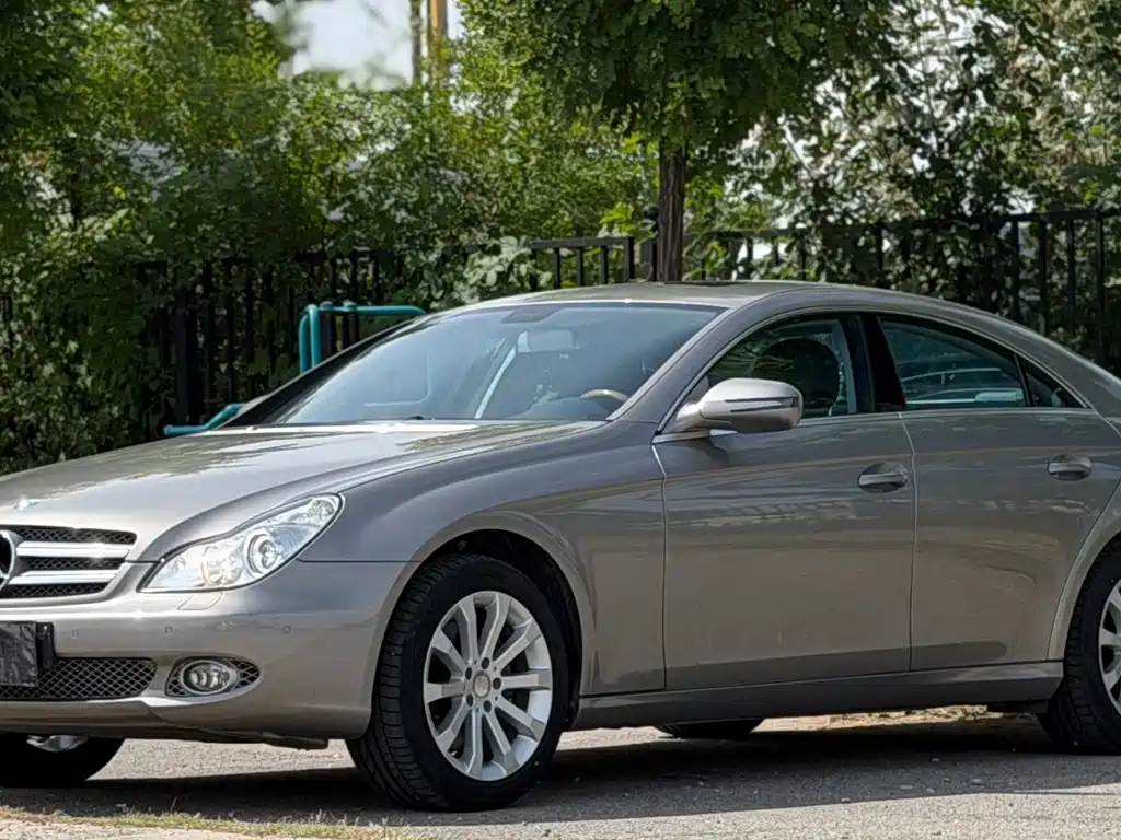 Mercedes-Benz CLS