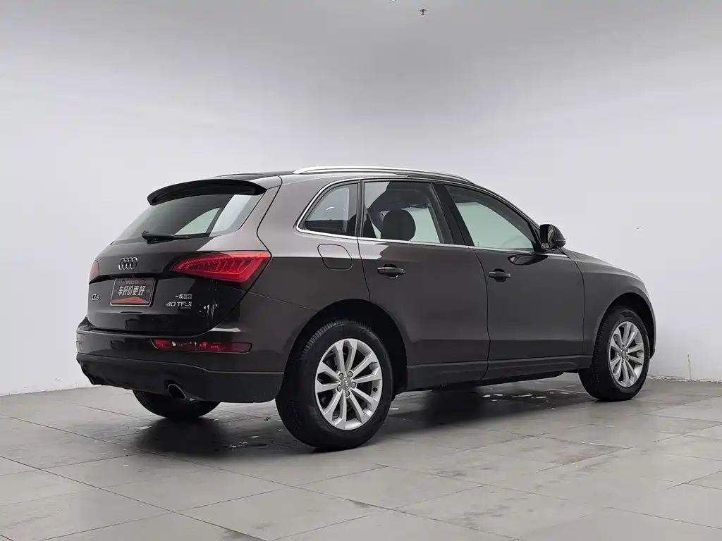 Audi Q5 — миниатюра 2