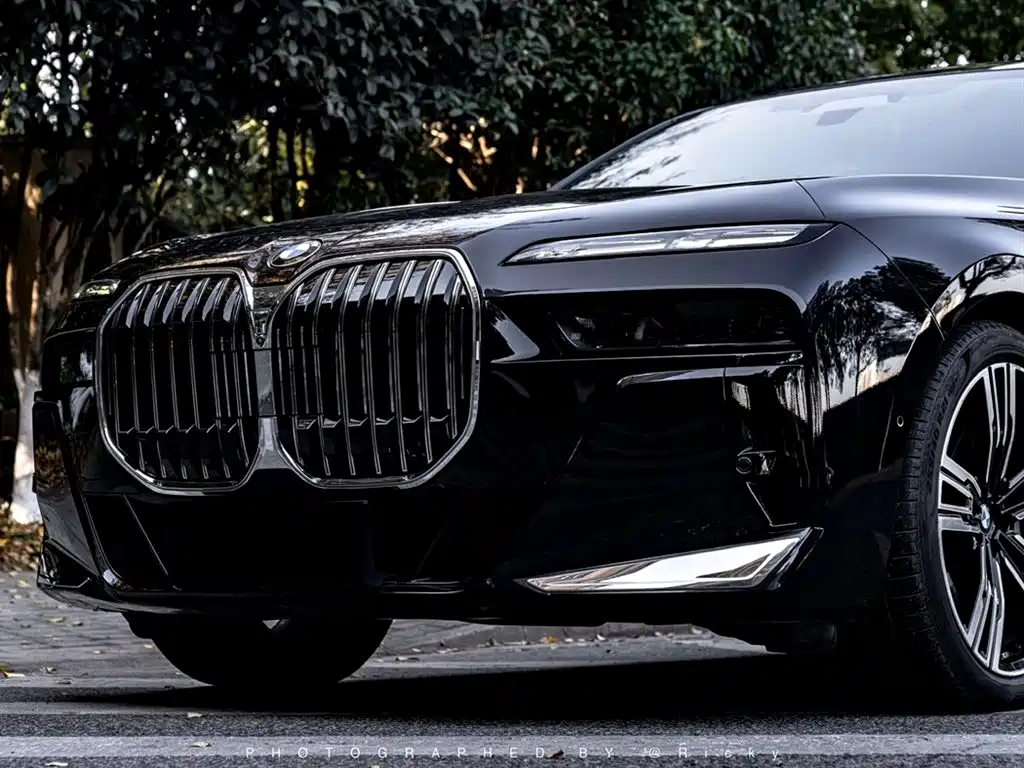 BMW 7 SERIES