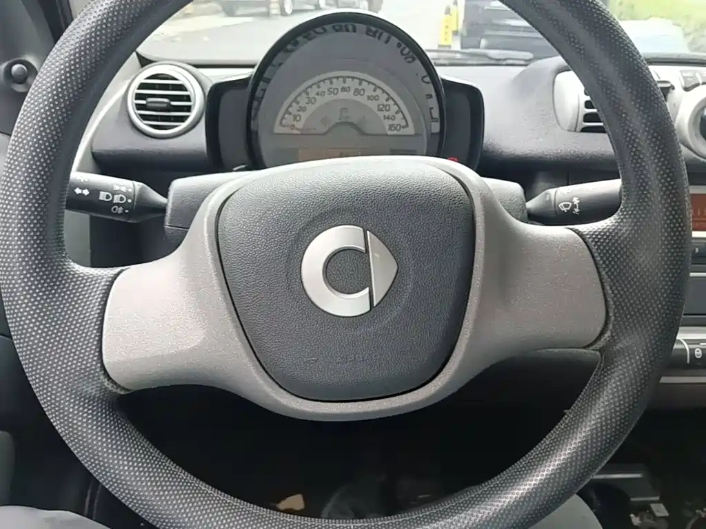 smart Smart Fortwo — миниатюра 11