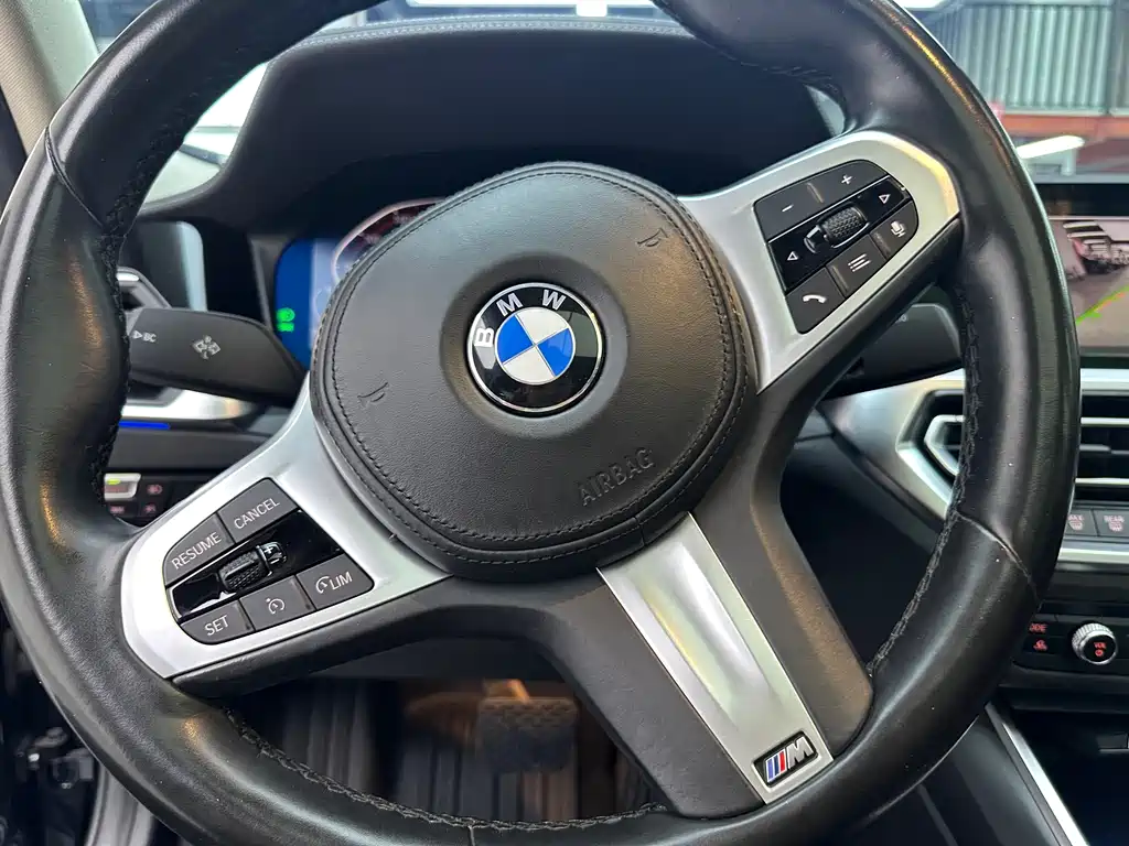BMW 3 Series — миниатюра 8