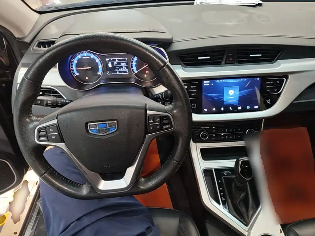 Geely Vision — миниатюра 10