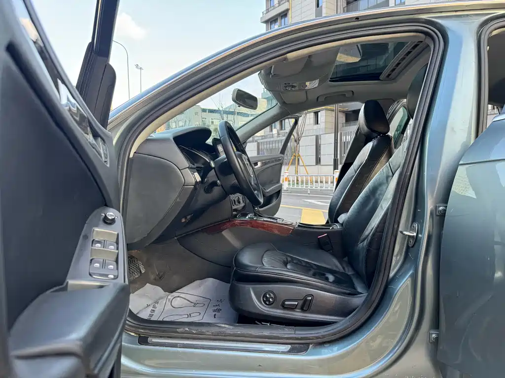 Audi A4L — миниатюра 10