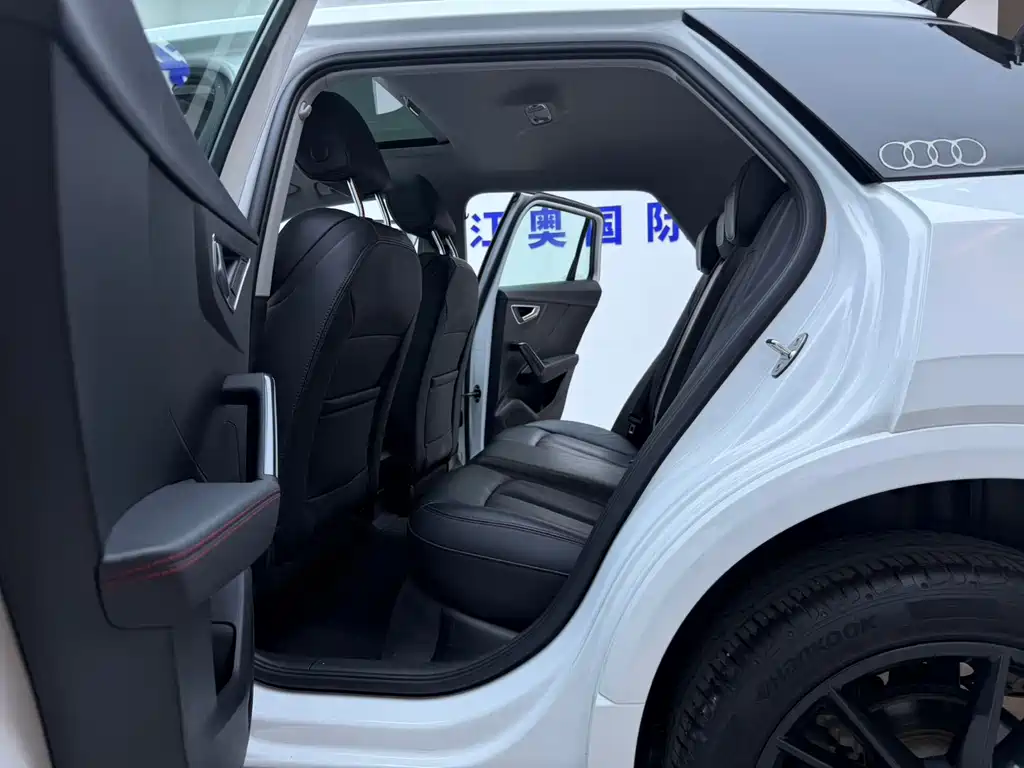 Audi Q2L — миниатюра 13