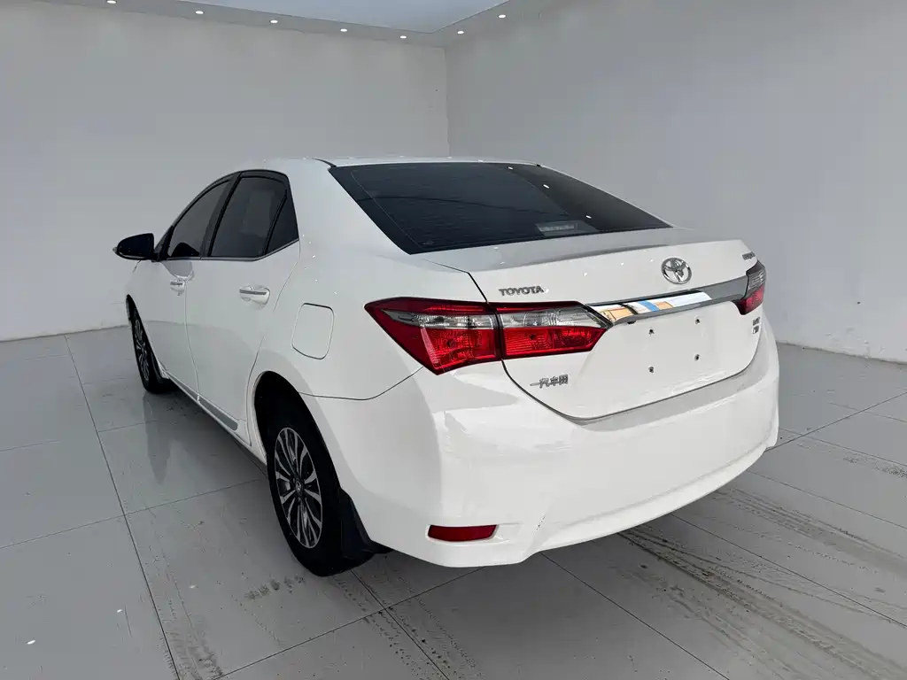 Toyota Corolla — миниатюра 8