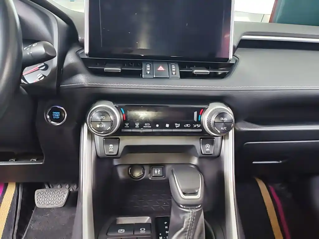 Toyota Wildlander — миниатюра 13