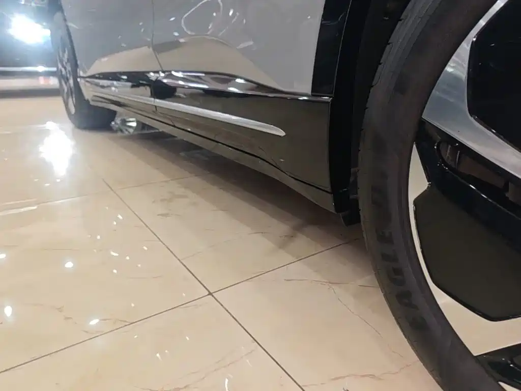 NIO ES6 — миниатюра 22