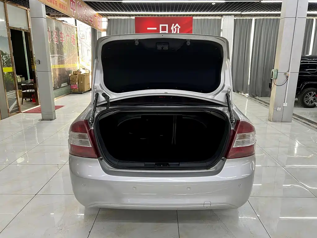 Ford Focus — миниатюра 8
