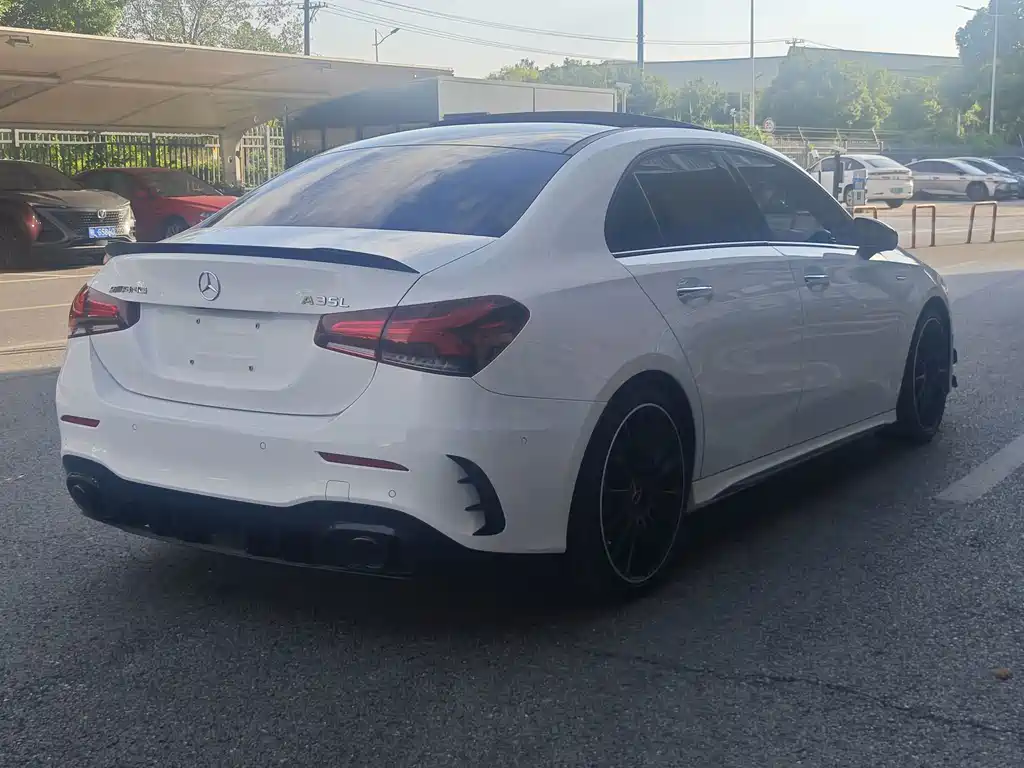 Mercedes-Benz A-Class AMG — миниатюра 4