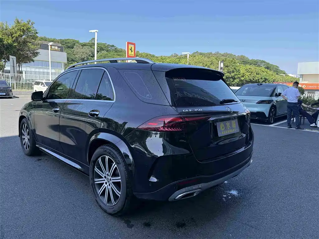 Mercedes-Benz GLE (Import) — миниатюра 4