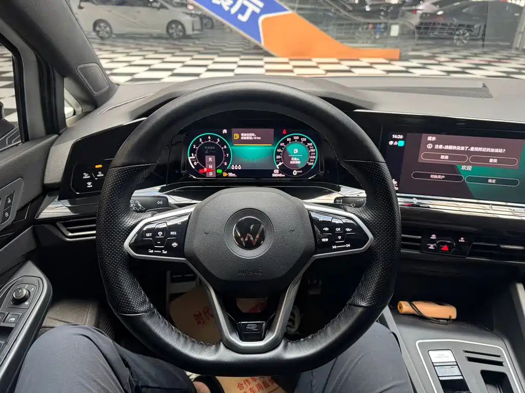Volkswagen Golf — миниатюра 13