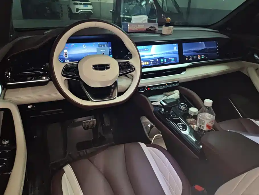 Geely Xingyue L — миниатюра 12