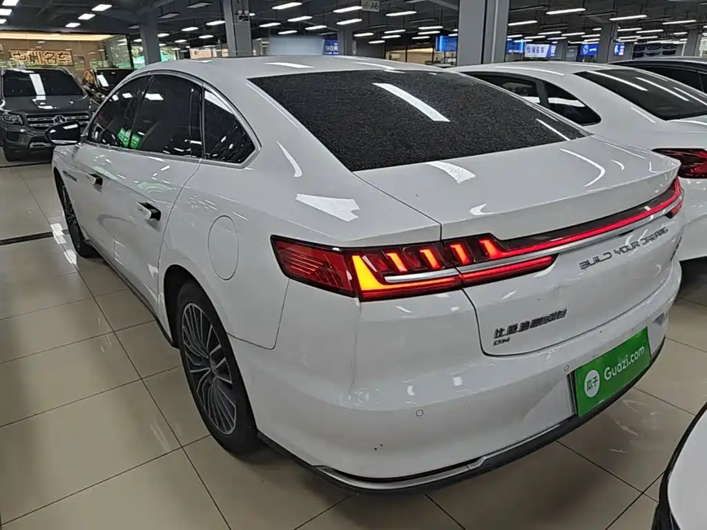 BYD Han — миниатюра 5