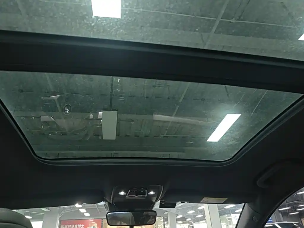 BYD Han — миниатюра 18