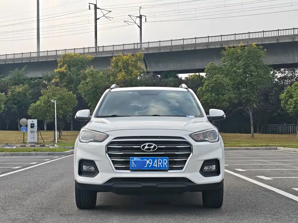 Hyundai ix35 — миниатюра 2