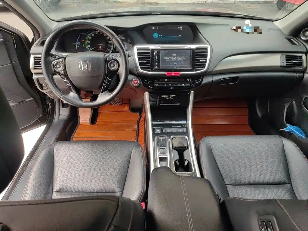 Honda Accord — миниатюра 10