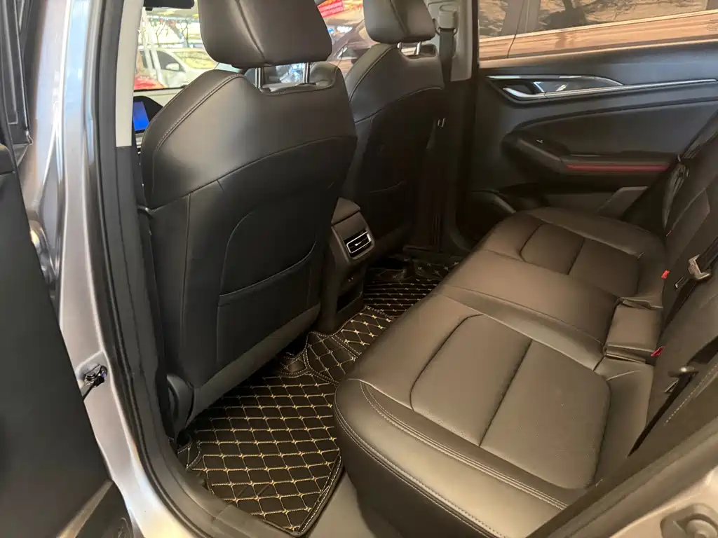 Changan Eado — миниатюра 7