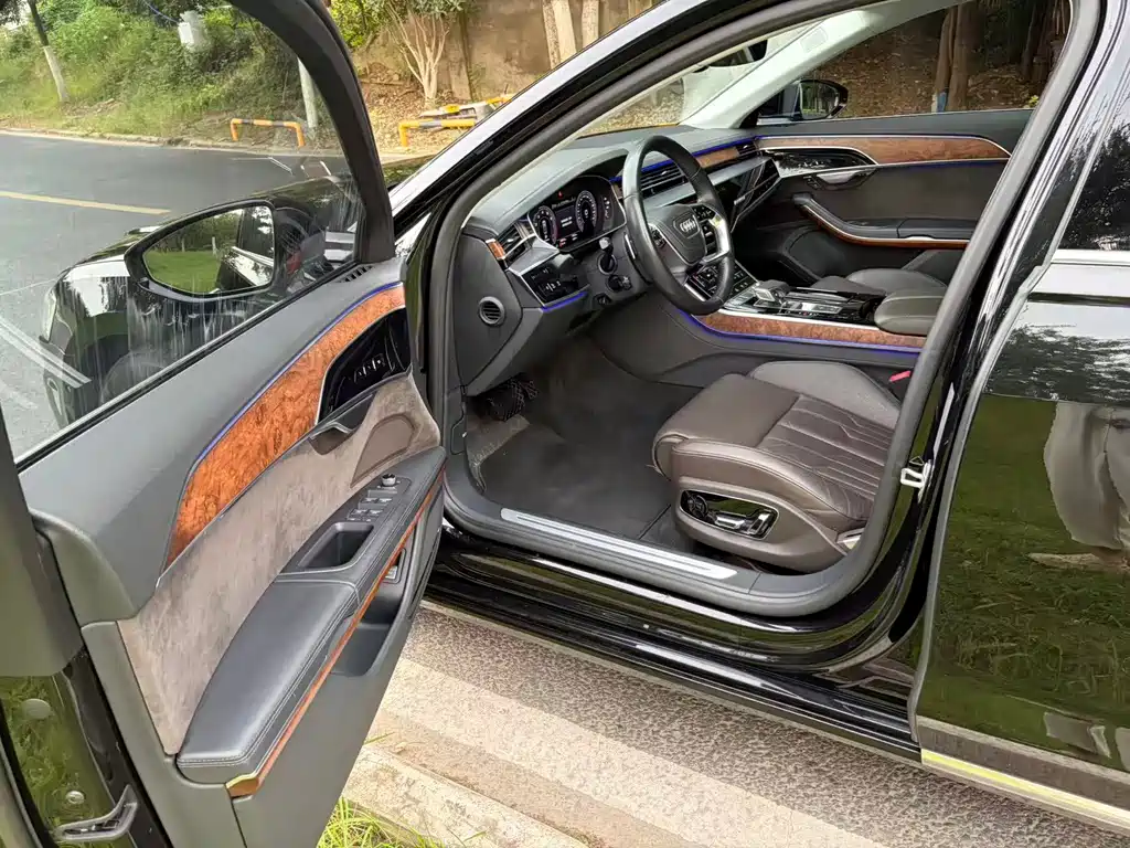 Audi A8 — миниатюра 17
