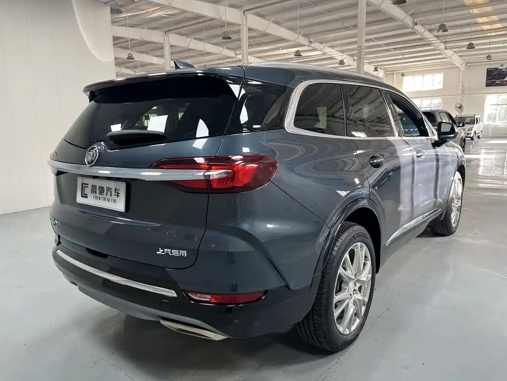 Buick Enclave — миниатюра 6