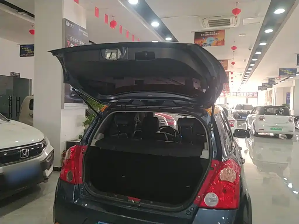 Suzuki Swift — миниатюра 19
