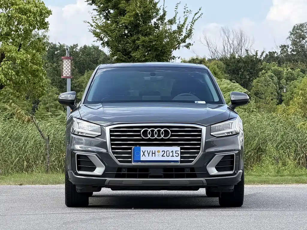 Audi Q2L — миниатюра 2