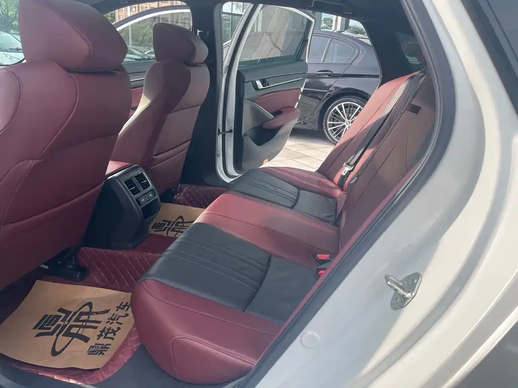 Honda Inspire — миниатюра 10