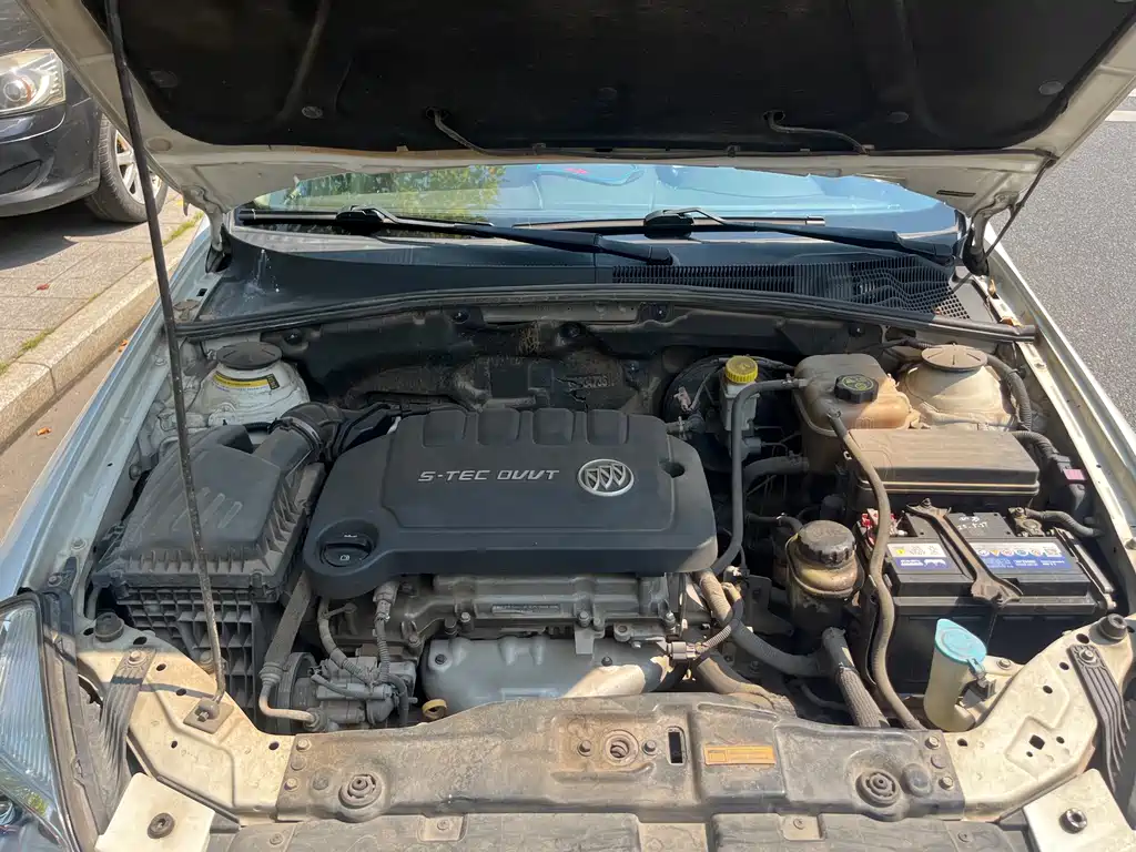 Buick Excelle — миниатюра 10