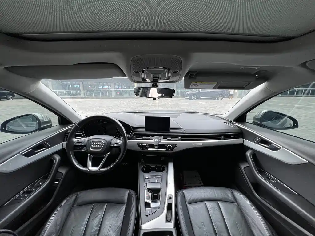 Audi A4 (Import) — миниатюра 7