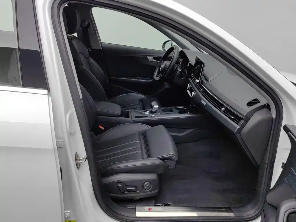 Audi A4L — миниатюра 23