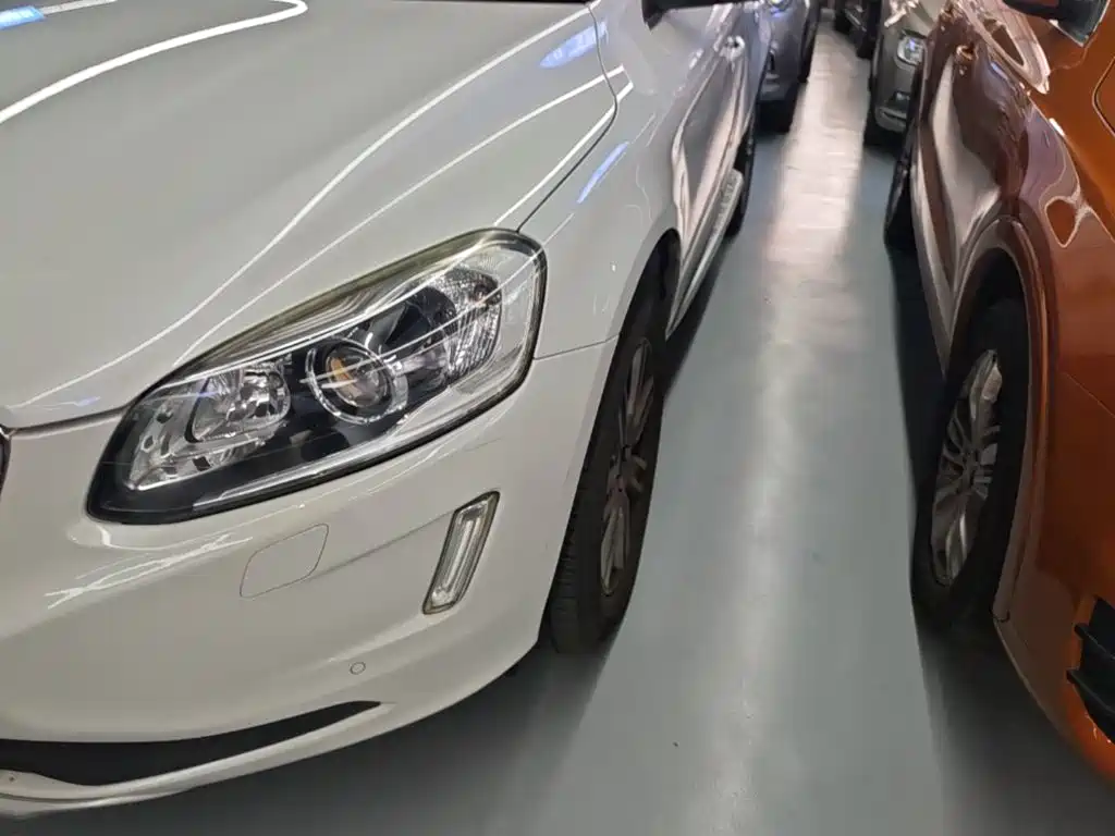 Volvo XC60 — миниатюра 24