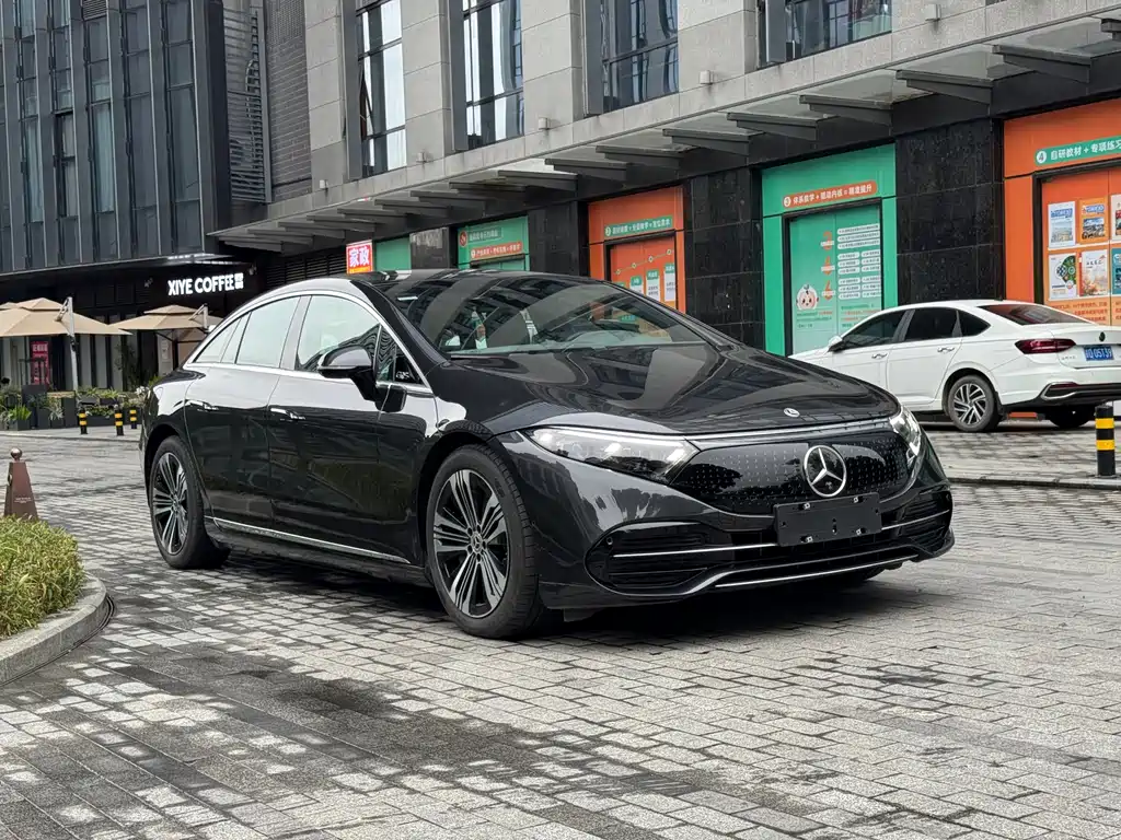 Mercedes-Benz EQS 2023 450+