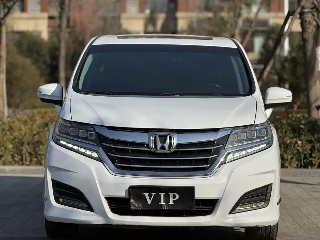 Honda Elysion — миниатюра 2