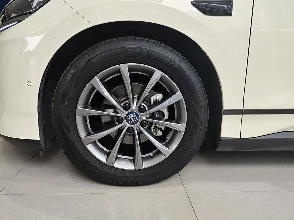 BYD Qin L — миниатюра 4