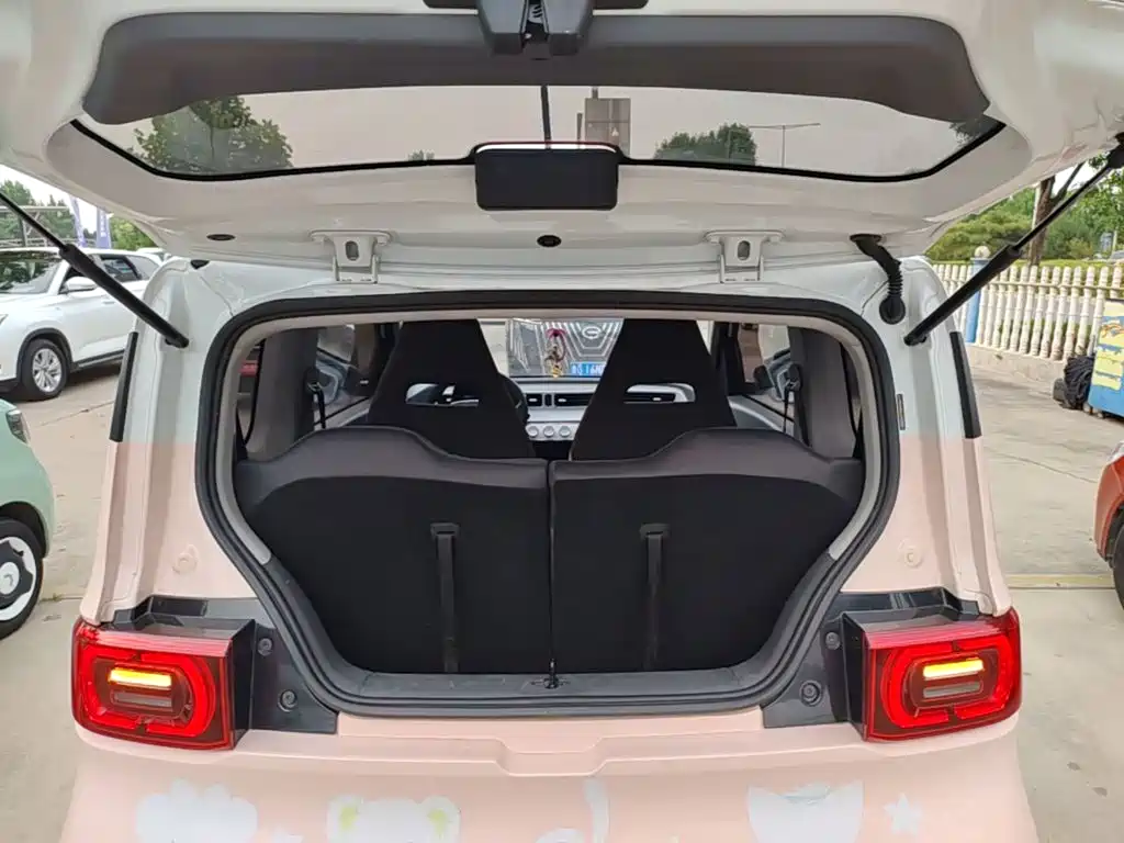 Wuling MINIEV — миниатюра 19