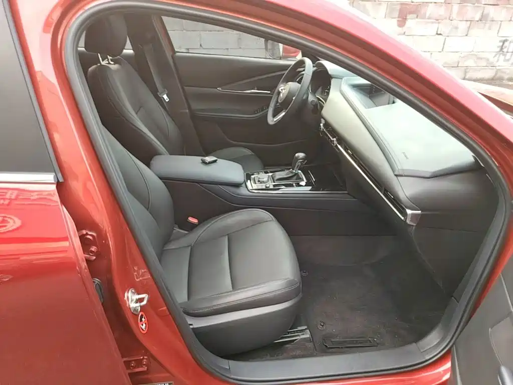 Mazda CX-30 — миниатюра 25