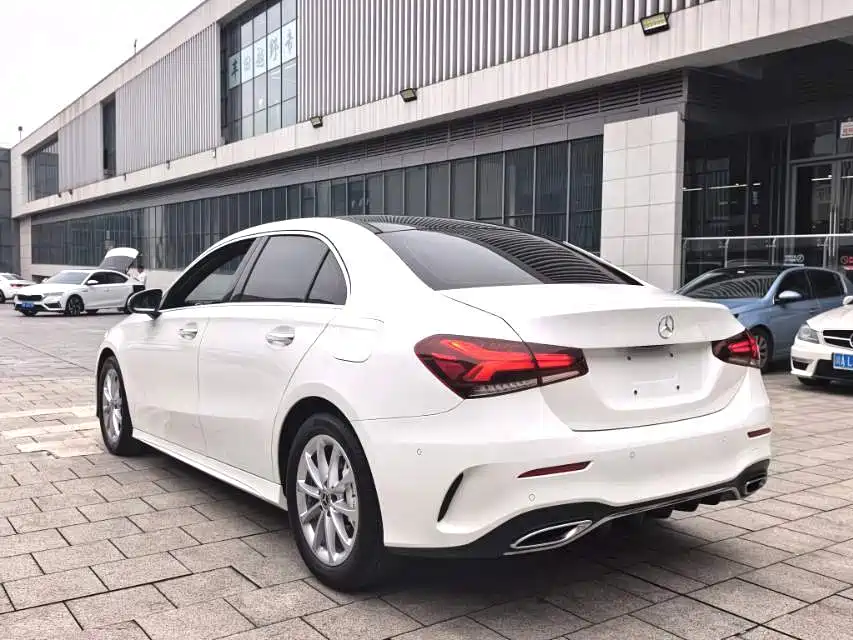 Mercedes-Benz A-Class — миниатюра 6