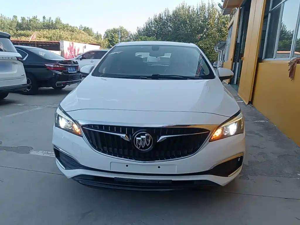 Buick Verano — миниатюра 3