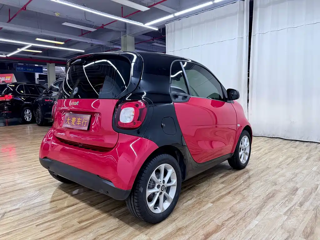 smart Smart Fortwo — миниатюра 8
