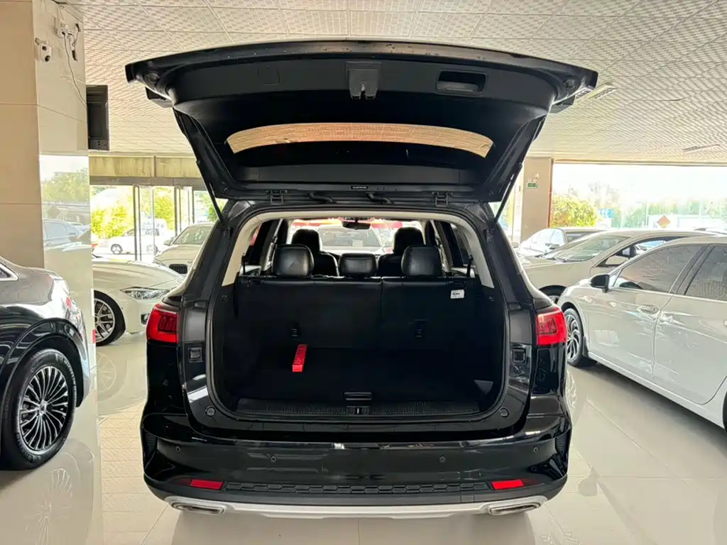 Roewe RX5 MAX — миниатюра 22