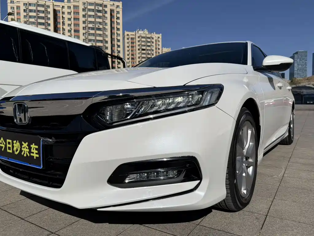 Honda Accord — миниатюра 15