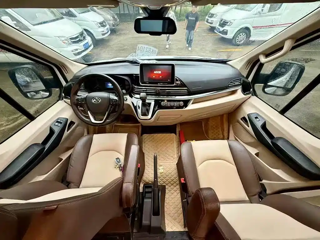 Maxus V90 RV — миниатюра 3